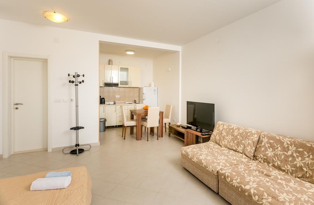 Apartments Lille Herceg Novi Zewnętrze zdjęcie